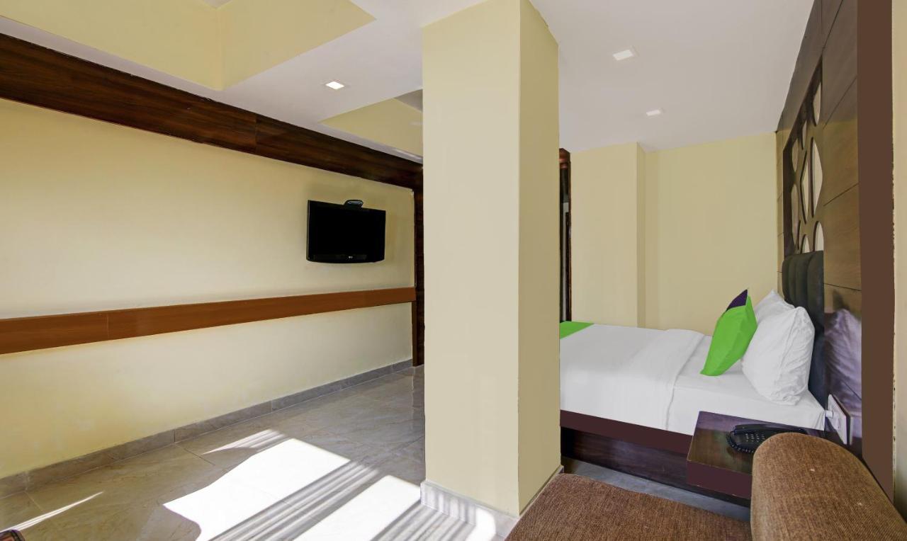 Itsy By Treebo - Howard International Mall Road Mussoorie Exterior photo
