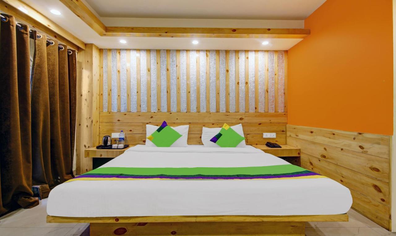 Itsy By Treebo - Howard International Mall Road Mussoorie Exterior photo